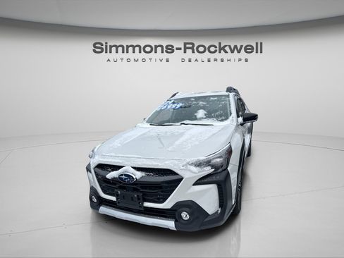 Used 2024 Subaru Outback Limited image 23