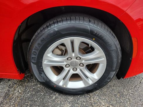 Used 2023 Dodge Charger SXT RWD image 13