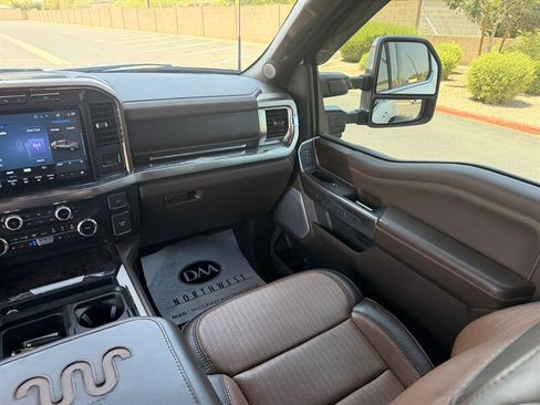 Used 2024 Ford F350 King Ranch AWD/4WD image 22