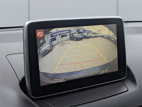 Used 2018 Toyota Yaris iA image 21