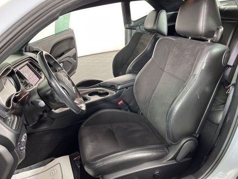 Used 2021 Dodge Challenger R/T w/ Plus Package image 18