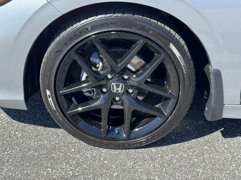 Certified 2025 Honda Civic Sport image 10