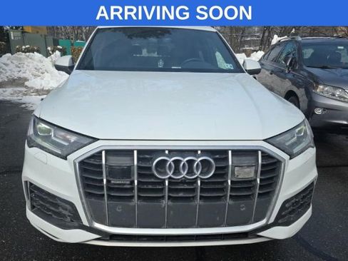 Used 2023 Audi Q7 2.0T Premium w/ Convenience Package image 5