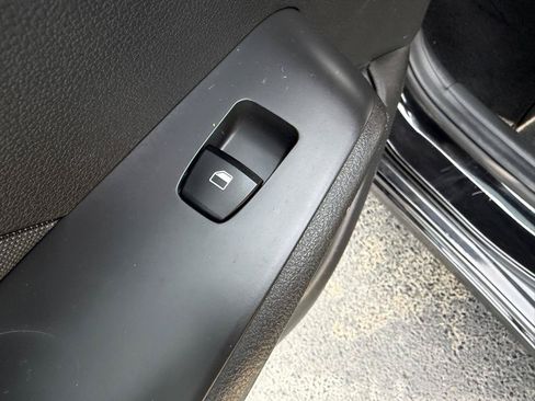 Used 2018 Hyundai Accent SE FWD image 12