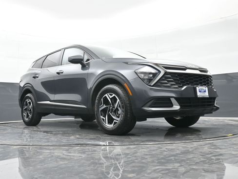 Used 2023 Kia Sportage LX image 37