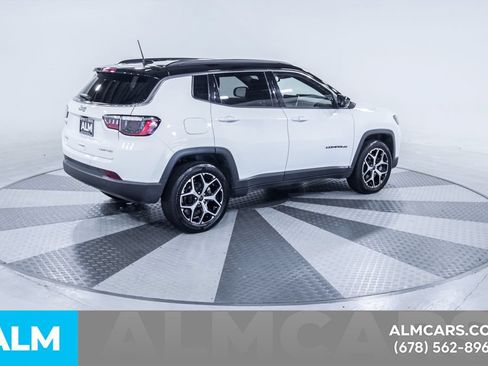 Used 2025 Jeep Compass Limited AWD/4WD image 10