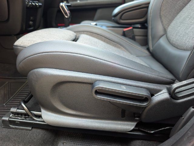 Used 2024 MINI Cooper Countryman S FWD image 21