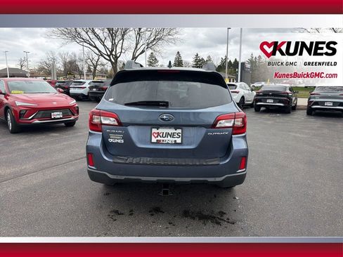 Used 2016 Subaru Outback 2.5i Limited AWD/4WD image 5