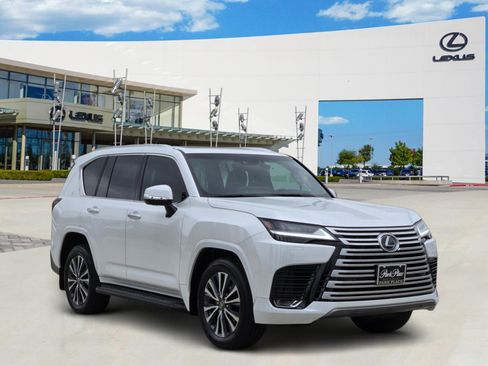 Used 2023 Lexus LX 600 4WD w/ Interior Upgrade Package image 2