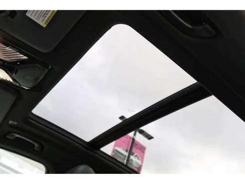 Used 2024 BMW X5 sDrive40i w/ Premium Package image 31