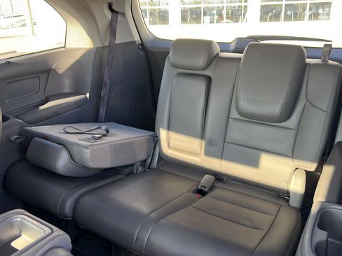 Used 2016 Honda Odyssey Touring image 34