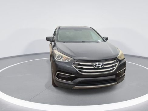 Used 2017 Hyundai Santa Fe Sport FWD image 3