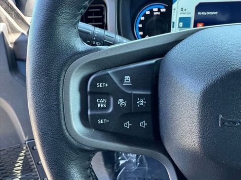 Used 2024 Ford Bronco Outer Banks AWD/4WD image 19