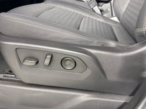 Used 2024 GMC Sierra 2500 SLE image 23