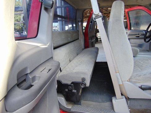 Used 1999 Ford F250 2WD SuperCab Super Duty image 23