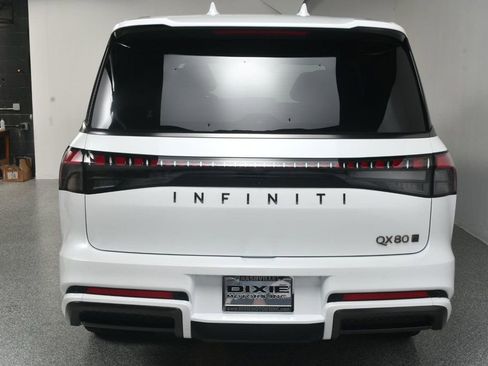 Used 2026 INFINITI QX80 Autograph w/ Premium Cargo Package AWD/4WD image 16