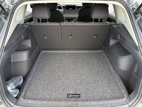 Certified 2025 Volkswagen Tiguan S FWD image 12