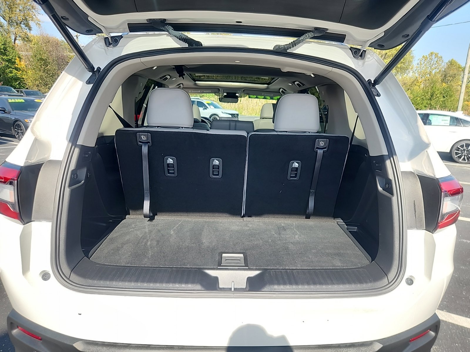 Used 2025 Honda Pilot Touring image 37