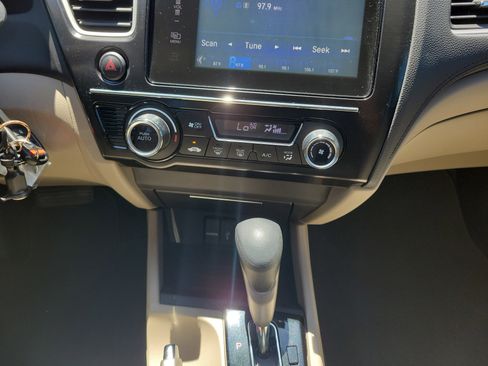 Used 2015 Honda Civic SE image 14