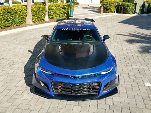 Used 2019 Chevrolet Camaro ZL1 image 5