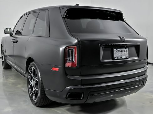 Used 2019 Rolls-Royce Cullinan image 10