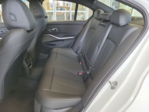 New 2026 BMW 330i xDrive Sedan w/ Convenience Package image 27