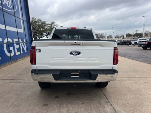 Used 2025 Ford F150 Lariat w/ Equipment Group 501A Mid image 6