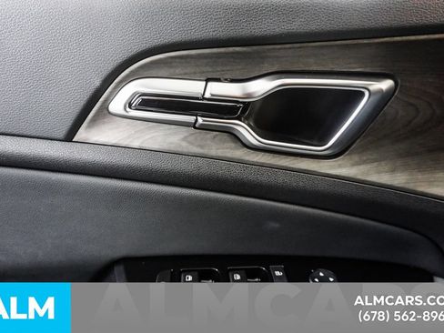 Used 2025 Kia Sportage X-Line AWD/4WD image 44