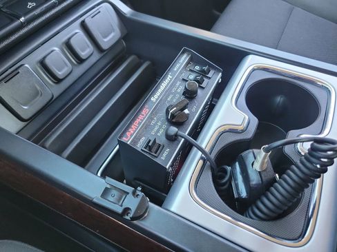 Used 2018 GMC Sierra 1500 SLE w/ SLE Value Package image 13