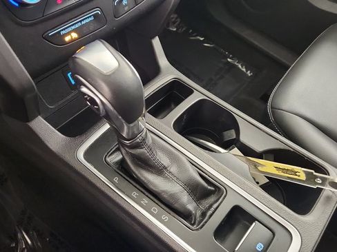 Used 2019 Ford Escape SEL AWD/4WD image 22