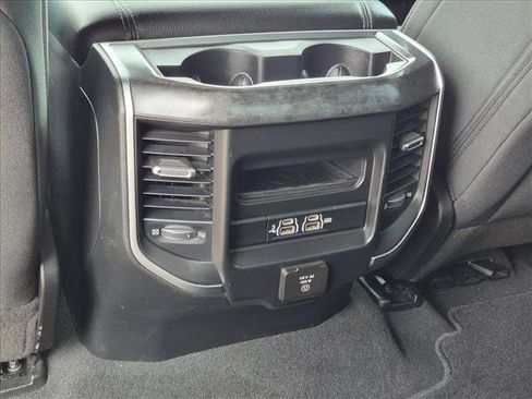 Used 2019 RAM 1500 Big Horn AWD/4WD image 16
