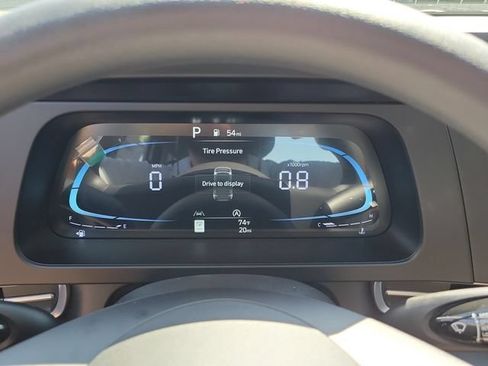 New 2026 Hyundai Elantra SE FWD image 9
