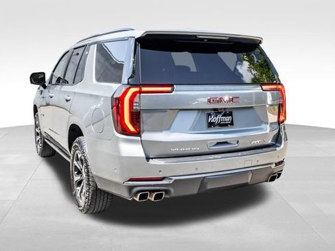 Used 2026 GMC Yukon AT4 w/ AT4 Premium Plus Package AWD/4WD image 9