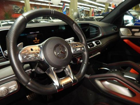 Used 2023 Mercedes-Benz GLE 53 AMG 4MATIC Coupe image 17