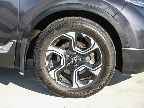 Used 2018 Honda CR-V Touring image 10