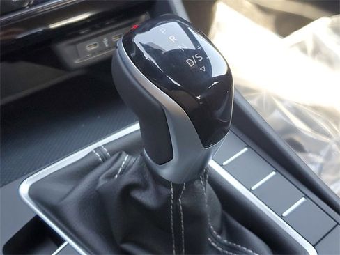 New 2025 Volkswagen Jetta Sport image 27