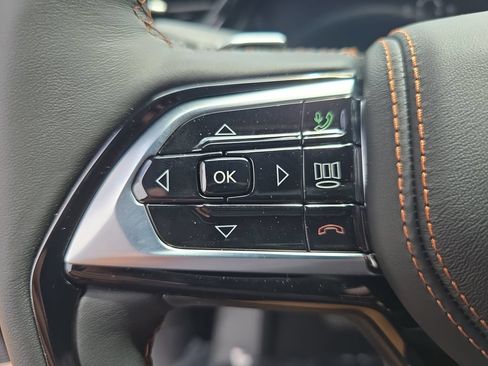 New 2026 Jeep Grand Cherokee L Summit AWD/4WD image 19