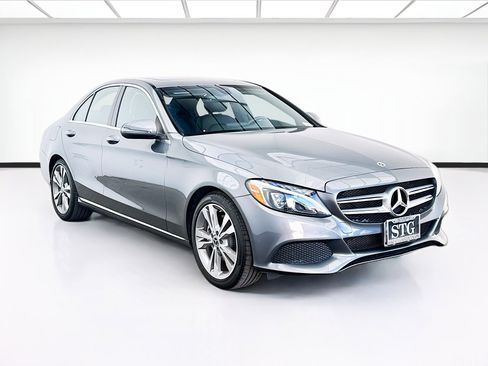 Used 2018 Mercedes-Benz C 300 Sedan image 3