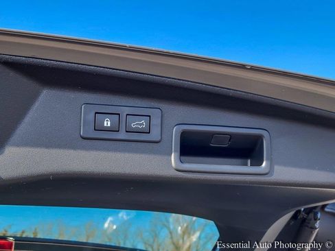 New 2026 Subaru Outback Limited image 24