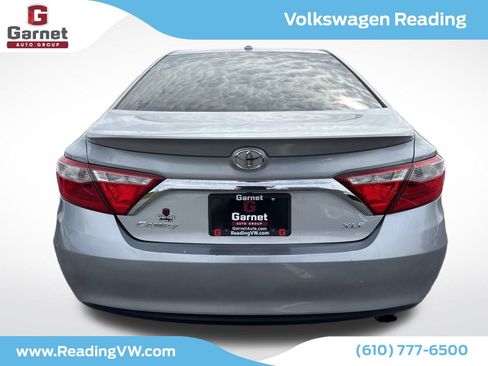 Used 2016 Toyota Camry XLE image 4