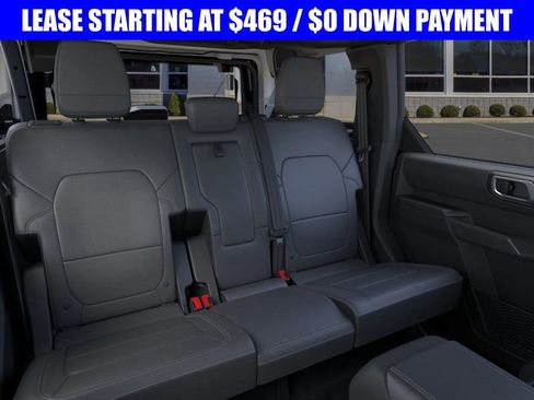 New 2025 Ford Bronco Badlands image 11