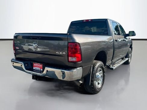 Used 2014 RAM 2500 Tradesman w/ Chrome Appearance Group AWD/4WD image 6