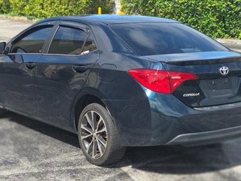 Used 2017 Toyota Corolla SE w/ Carpet Mat Package (TMS) image 4