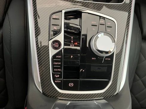 New 2026 BMW X5 M60i w/ Executive Package image 18