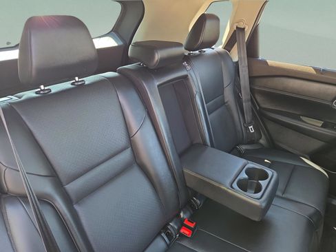 Used 2021 Nissan Rogue SV w/ Premium Package image 32