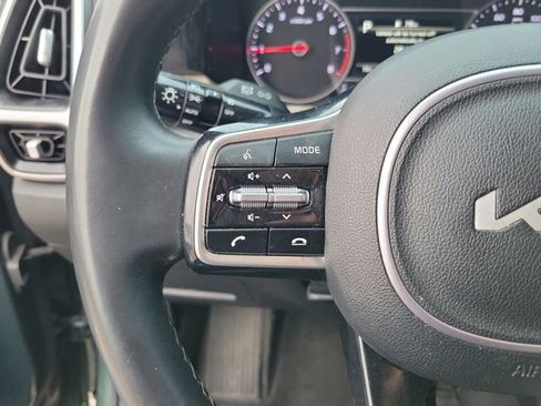 Used 2023 Kia Sorento X-Line EX image 18