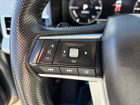 Used 2023 Mitsubishi Outlander SEL 40th Anniversary image 16