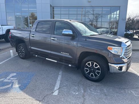 Used 2014 Toyota Tundra Limited w/ Limited Premium Package image 34
