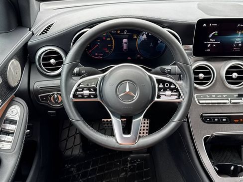Used 2023 Mercedes-Benz GLC 300 4MATIC Coupe image 25