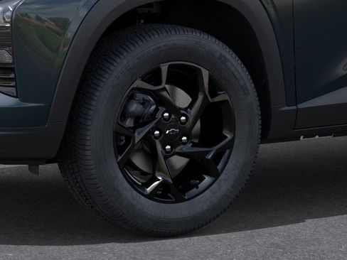 New 2026 Chevrolet Trax LT w/ Driver Confidence Package FWD image 9
